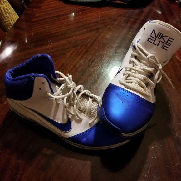 nike elite basketball shoes